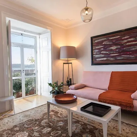 Apartament Lovelystay - Sunny Designer With River Views Lizbona