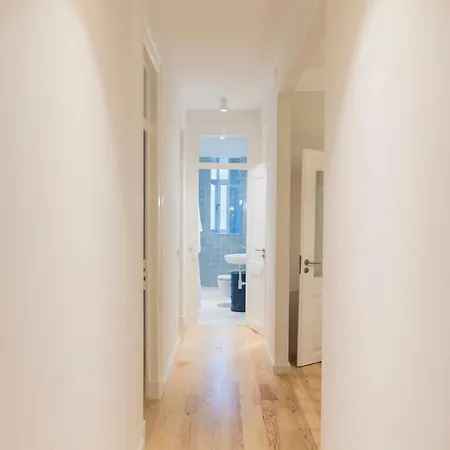 Lovelystay - Sunny Designer With River Views Apartament Lizbona