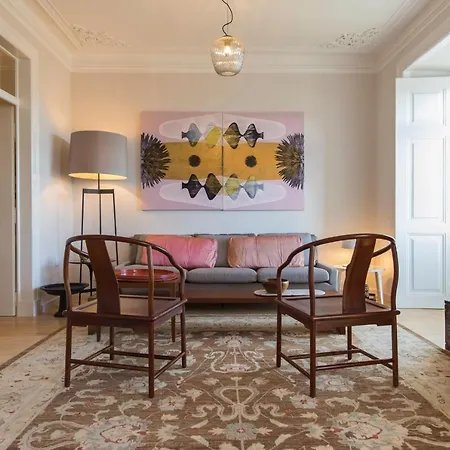 Lovelystay - Sunny Designer With River Views Apartament *