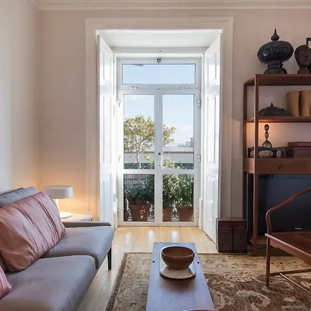 Apartament Lovelystay - Sunny Designer With River Views Lizbona