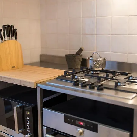 Lovelystay - Sunny Designer With River Views Apartament Lizbona
